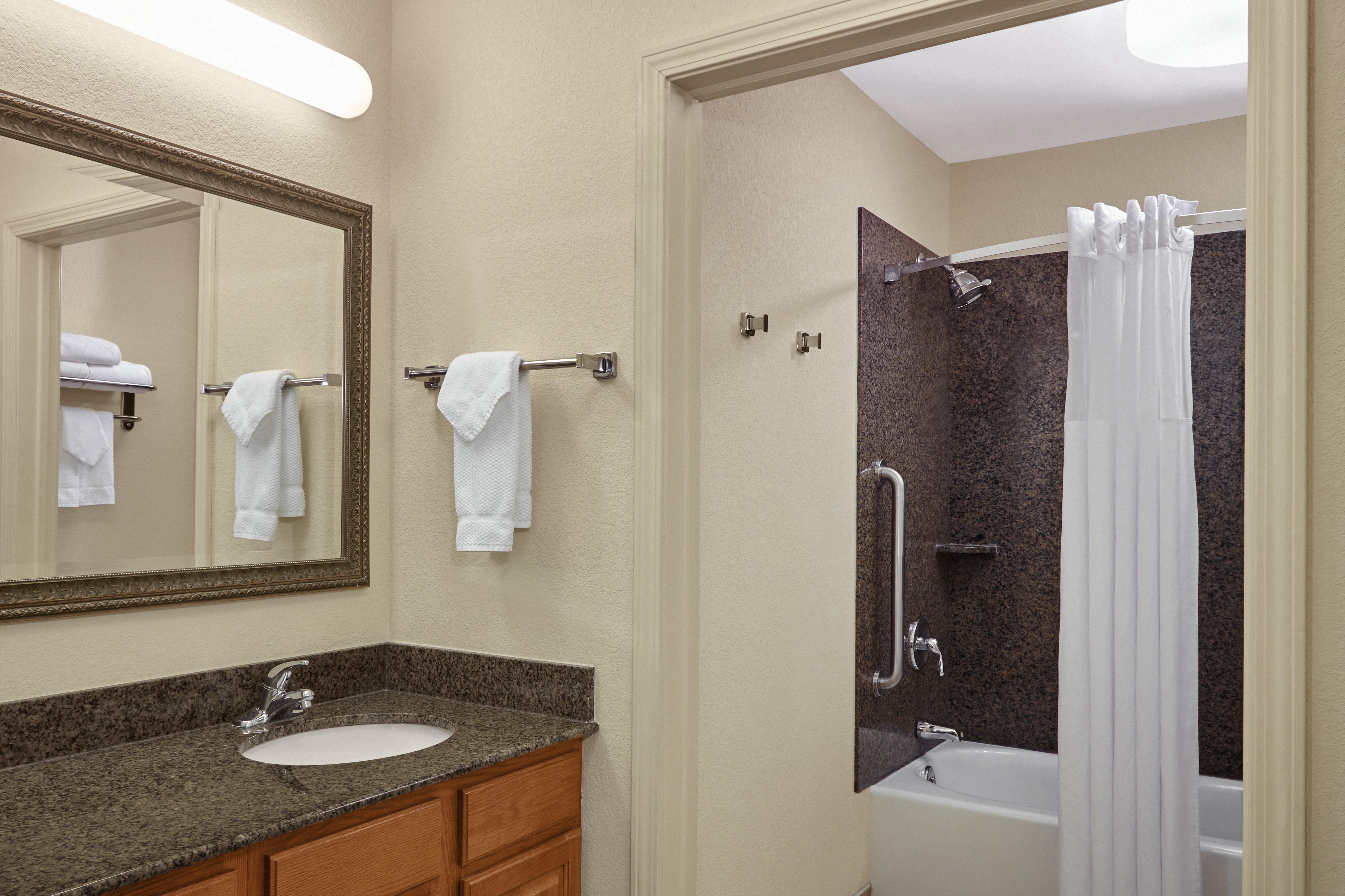 Staybridge Suites Milwaukee Airport South By Ihg Franklin  Екстер'єр фото