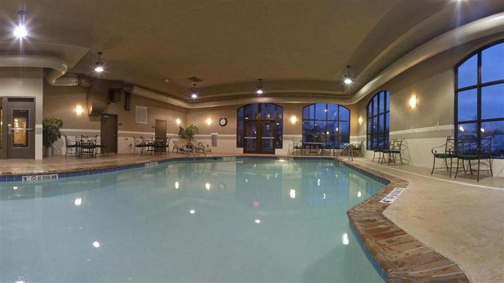 Staybridge Suites Milwaukee Airport South By Ihg Franklin  Екстер'єр фото