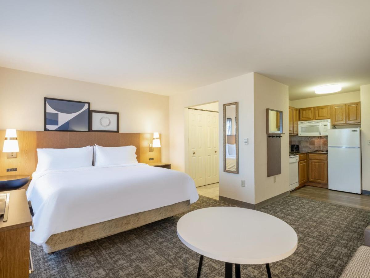 Staybridge Suites Milwaukee Airport South By Ihg Franklin  Екстер'єр фото