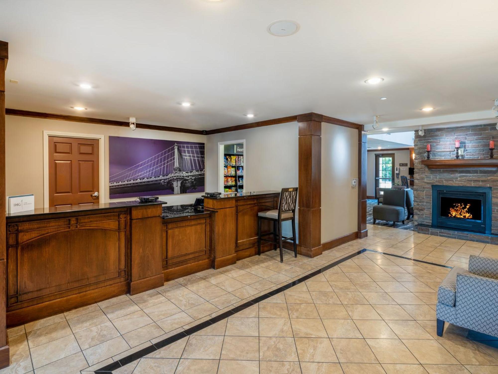 Staybridge Suites Milwaukee Airport South By Ihg Franklin  Екстер'єр фото
