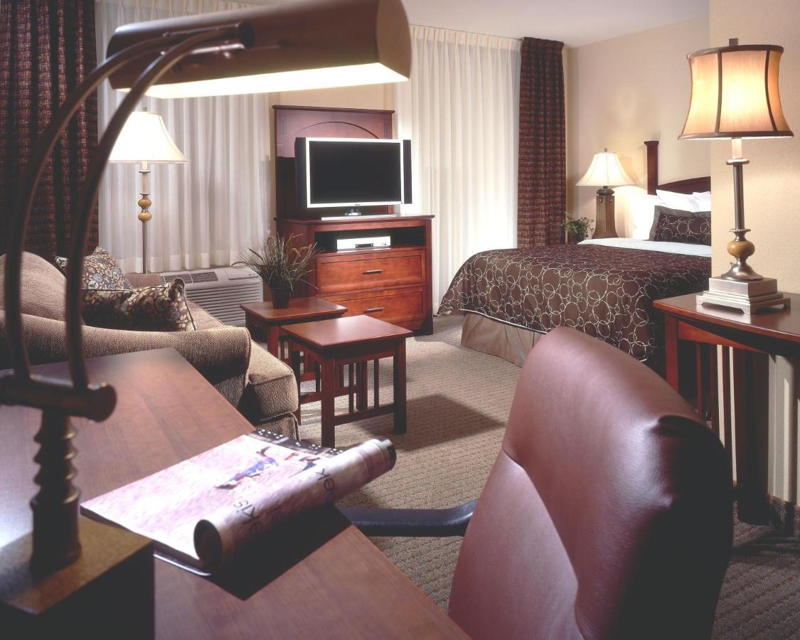 Staybridge Suites Milwaukee Airport South By Ihg Franklin  Екстер'єр фото